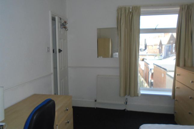 Shared accommodation to rent in Melbourne Street, Hull