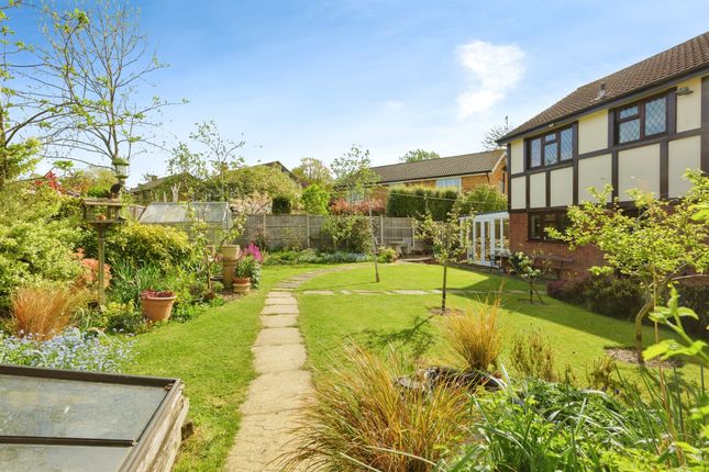 4-bed house on 7, Greenwich Close, Leicester, £525,000