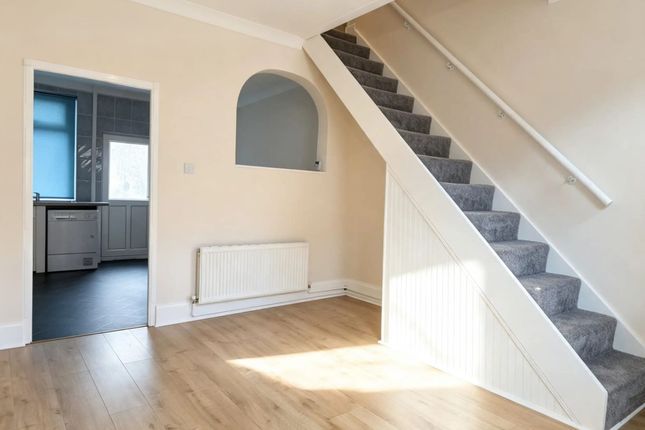 130 Main Street, Rotherham photo 2