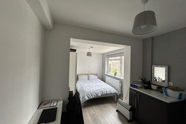 Room to rent in Greystoke Road, Cherry Hinton, Cambridge