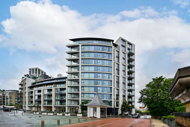 1-bed flat on Chelsea Island, Chelsea Harbour, £895,000