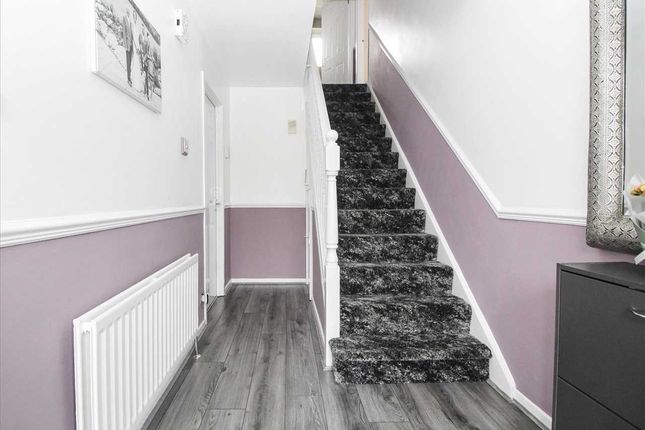 47, Oxford Avenue, Cramlington photo 4