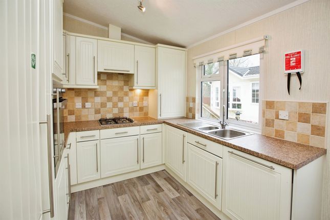 Mobile/park home for sale in Station Hill, Curdridge, Southampton