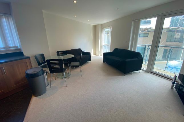 Apartment 12, Meridian Bay, Maritime Quarter, Swansea photo 2