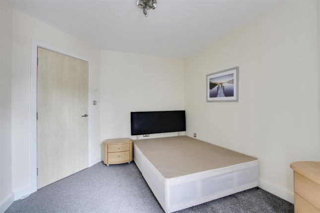 Flat for sale in Hope Drive, The Park, Nottinghamshire