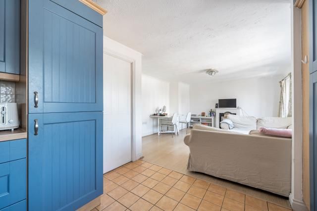 Flat 37 Kings Oak Court, 37, Queens Road, Reading photo 4