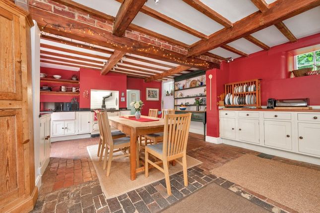 Lime Kiln House, 173, Main Street, Ticknall photo 2