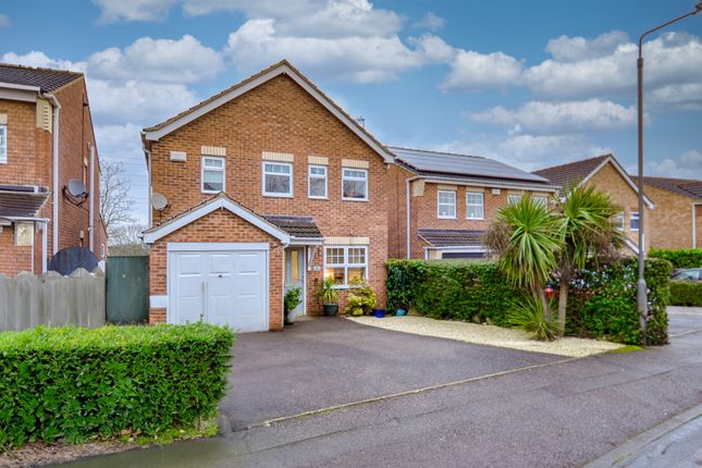 Thumbnail Detached house for sale in Hornbeam Close, Hollingwood, Chesterfield