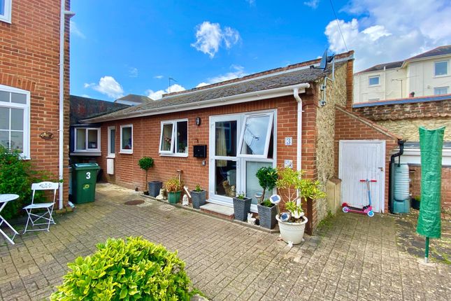 Thumbnail Bungalow for sale in Hideaway Mews, Ryde