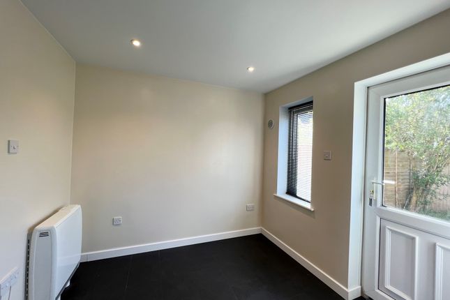 4, Kestrel Close, BURY ST. EDMUNDS photo 5