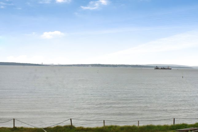 21 Solent Breezes, Chilling Lane, Warsash Southampton photo 2