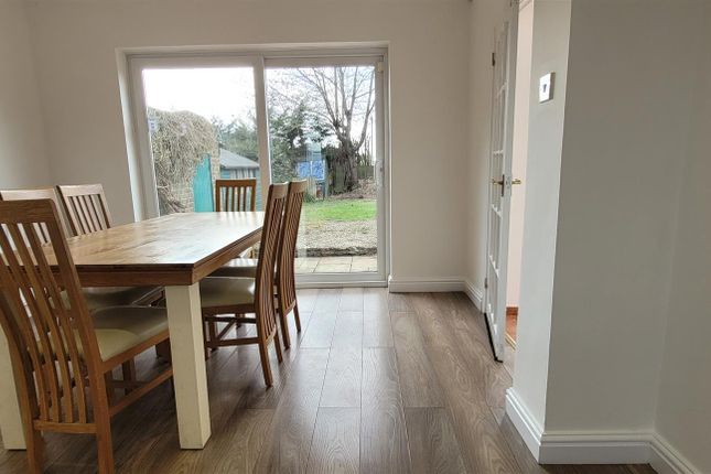 15, Matford Hill, Chippenham photo 4