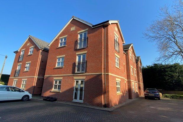 Thumbnail Flat to rent in Cherry Trees, Doncaster