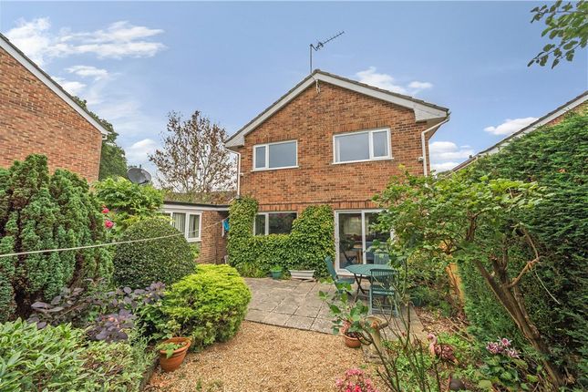 Link-detached house for sale in Hunters Crescent, Romsey, Hampshire