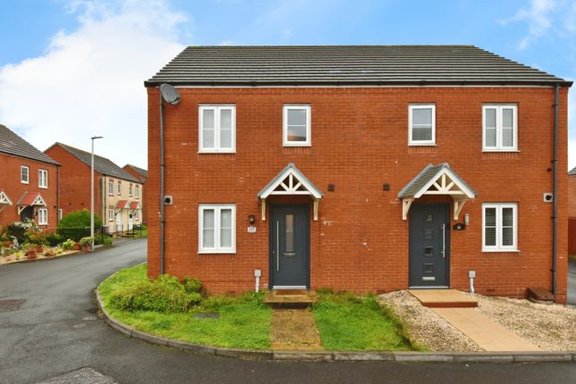 Thumbnail Semi-detached house for sale in Stryd Bennett, Llanelli, Carmarthenshire