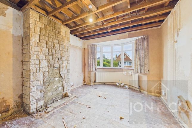 49, Woodland Avenue, Northampton photo 2