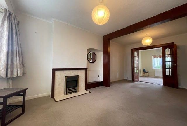 6, Caithness Gardens, Sidcup photo 3