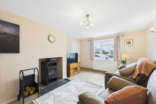 19 Ael Y Felin, Haverfordwest photo 2