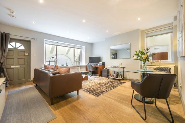 Thumbnail Flat for sale in Conway Street, London
