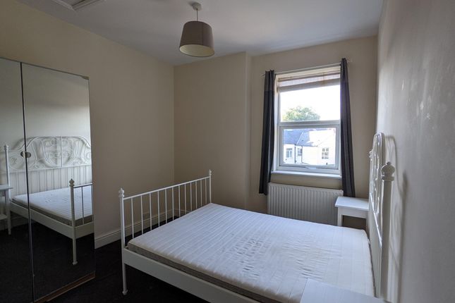 70, Victoria Road, Birmingham photo 5