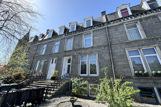 Thumbnail Flat to rent in Forest Road, West End, Aberdeen