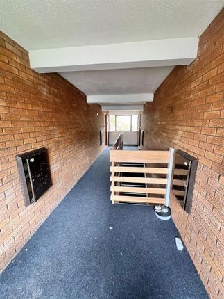 Flat to rent in Daniel Close, Birchwood, Warrington