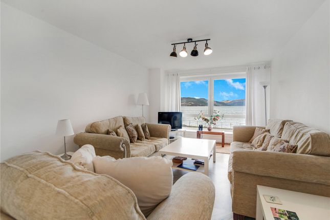 13, Balmoral Place, Gourock photo 2