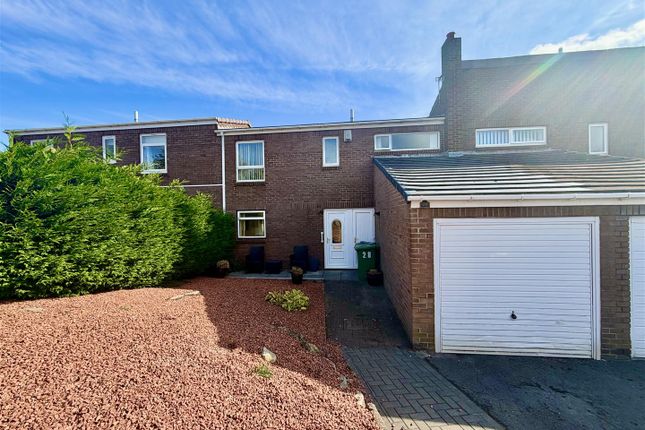 3-bed house on 28, Woburn, Washington, £900/mo