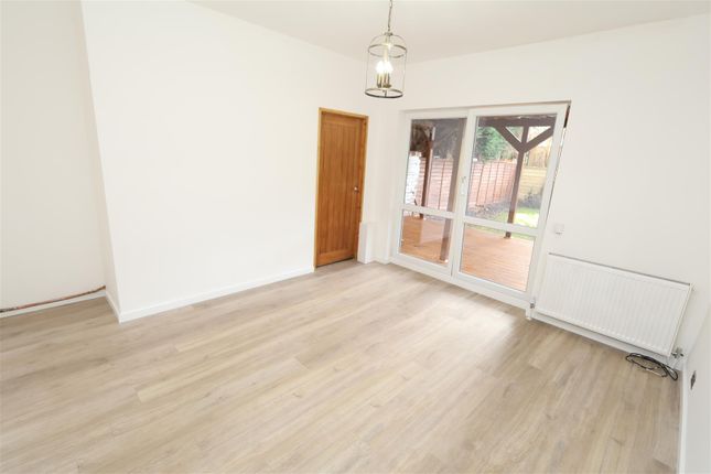 161, Victoria Avenue, Blackley photo 2