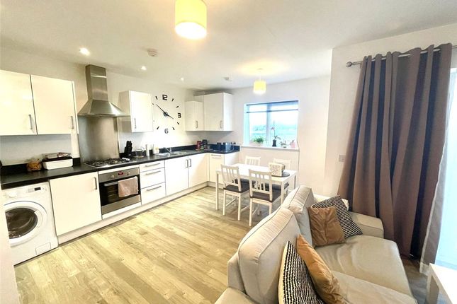 Flat 5, Gascon House, 325, Barrosa Way, Milton Keynes photo 5