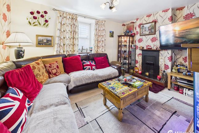 10, Blights Row, Redruth photo 2