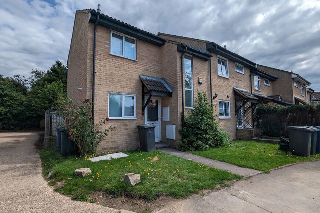 End terrace house to rent in Redhouse Close, High Wycombe