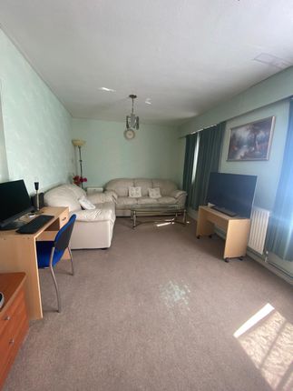 75, Shaftesbury's, Barking, Essex photo 5