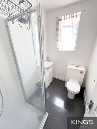 32, Tennyson Road, Southampton photo 4