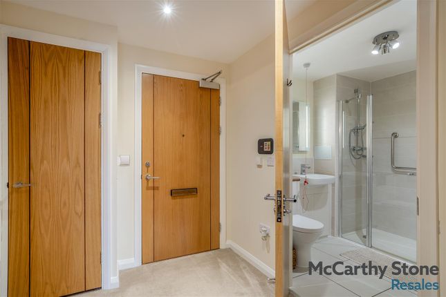 26 Oak Grange, Bradburns Lane, Northwich photo 3