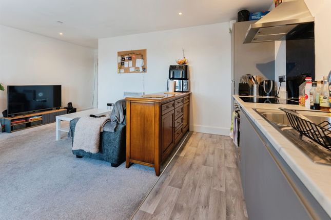 Flat 1, Market Court, Oliver Street, Birkenhead photo 2