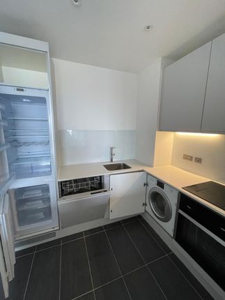2-bed flat on Hulme Street, Salford M5, £318,000
