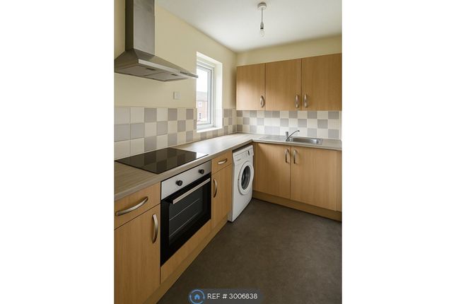 Beeston Close, Bolton photo 2