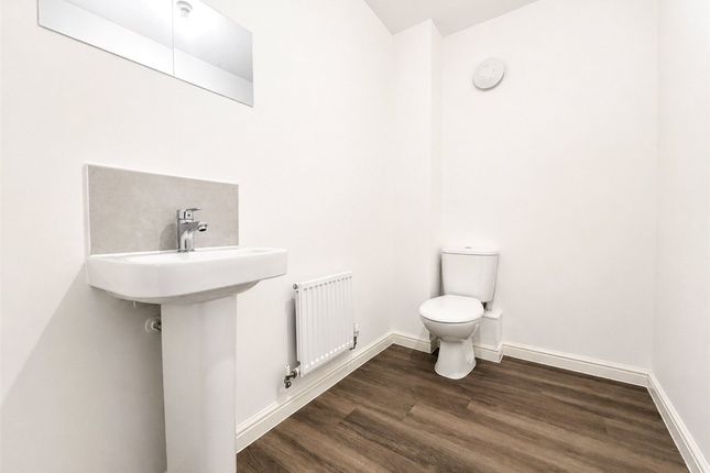 35, Flagpond Road, Fareham photo 4
