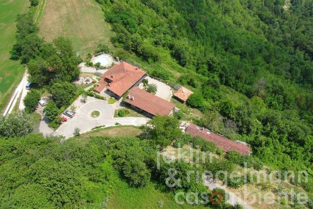 Country house for sale in Italy, Piedmont, Cuneo, Cuneo