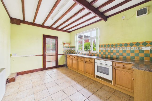 2 Edward Avenue, Sutton-In-Ashfield photo 4