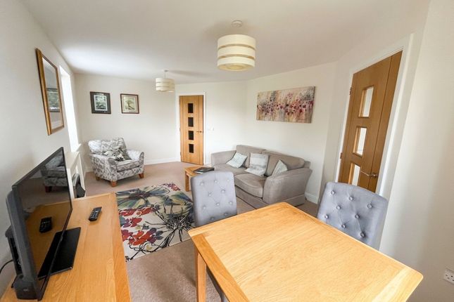 27 Applegate House Seymour Road, Trowbridge photo 2