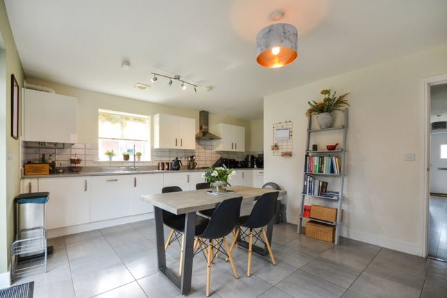 33, Fairfax Drive, Saffron Walden photo 2