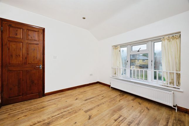 24b, Bentley Road, Ashford photo 4