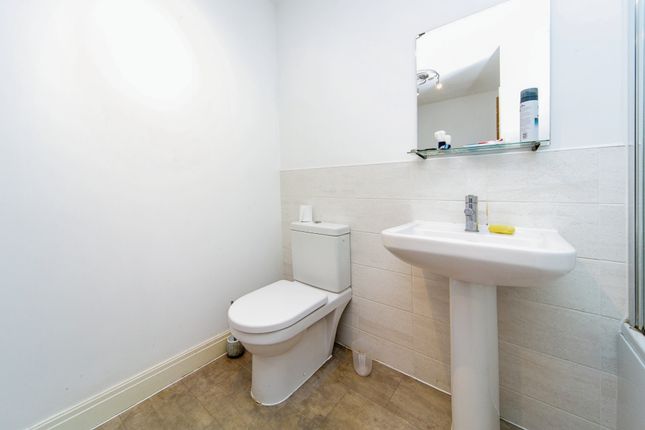 Flat for sale in Handbridge Square, Chester, Cheshire