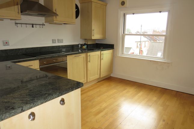 12, LEAMINGTON SPA photo 2