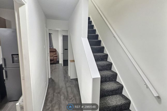 3-bed house on Milton Road, Widnes, £980/mo