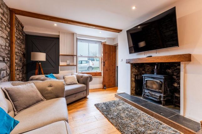1 Woodlands, Builth Wells photo 3