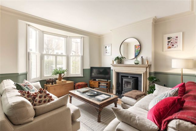 13, Eland Road, London photo 2