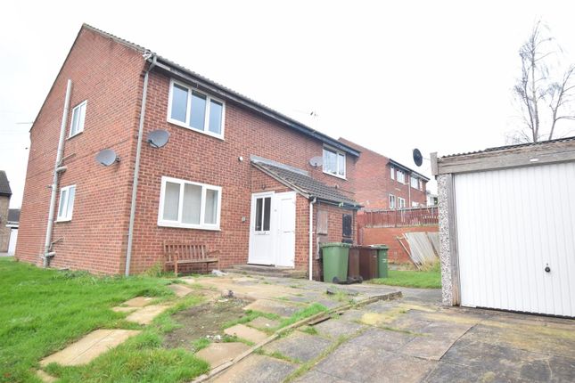 Thumbnail Flat to rent in Tennyson Avenue, Stanley, Wakefield